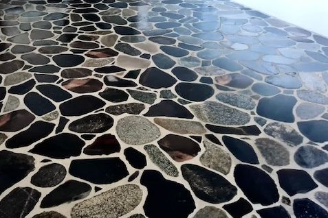 Terrasse - STONE PLASTERS GREY/BLACK STENOS 02